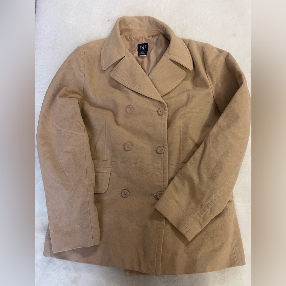 Gap tan suede jacket 🧥 size medium